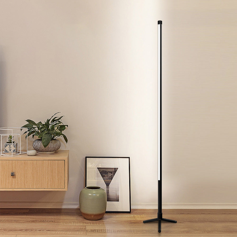 FLOOR LAMP RGB+CCT